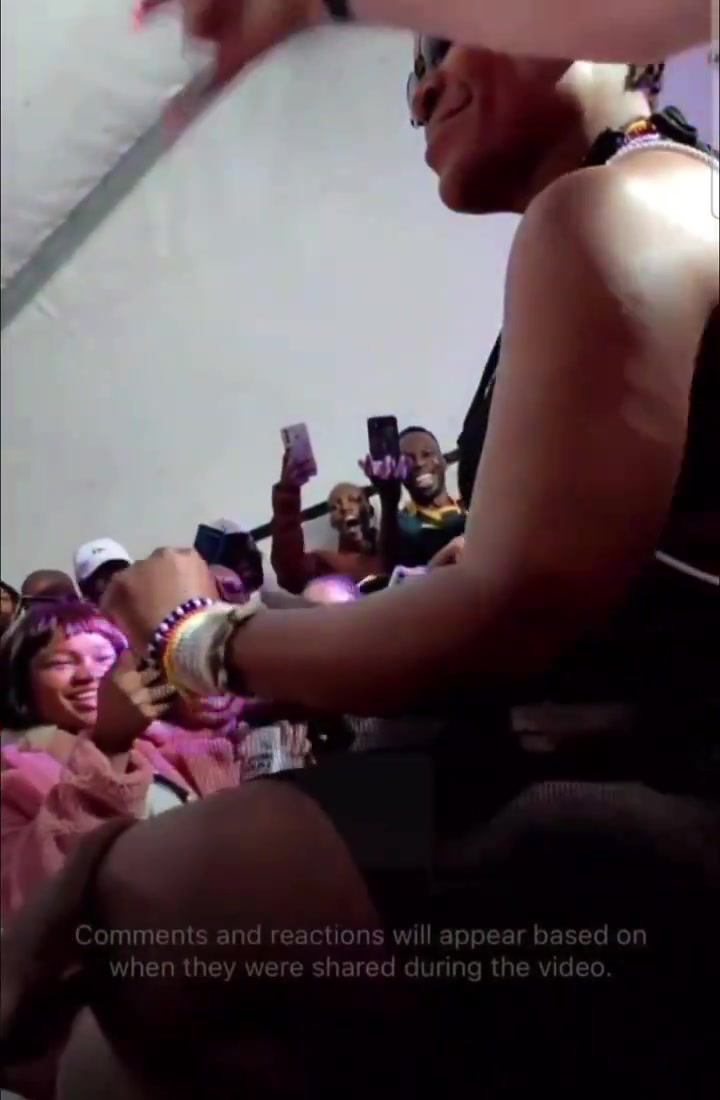 Zodwa Wabantu gets Oral sex