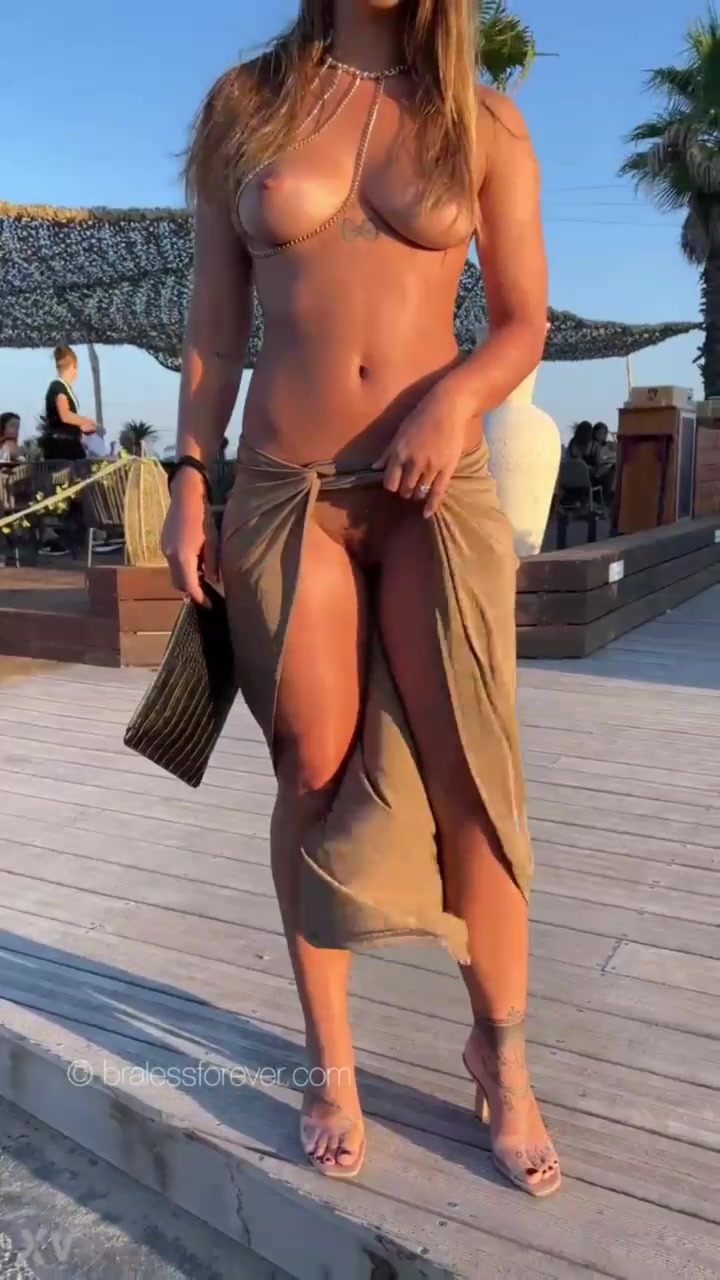 Sun is out, pussy is out