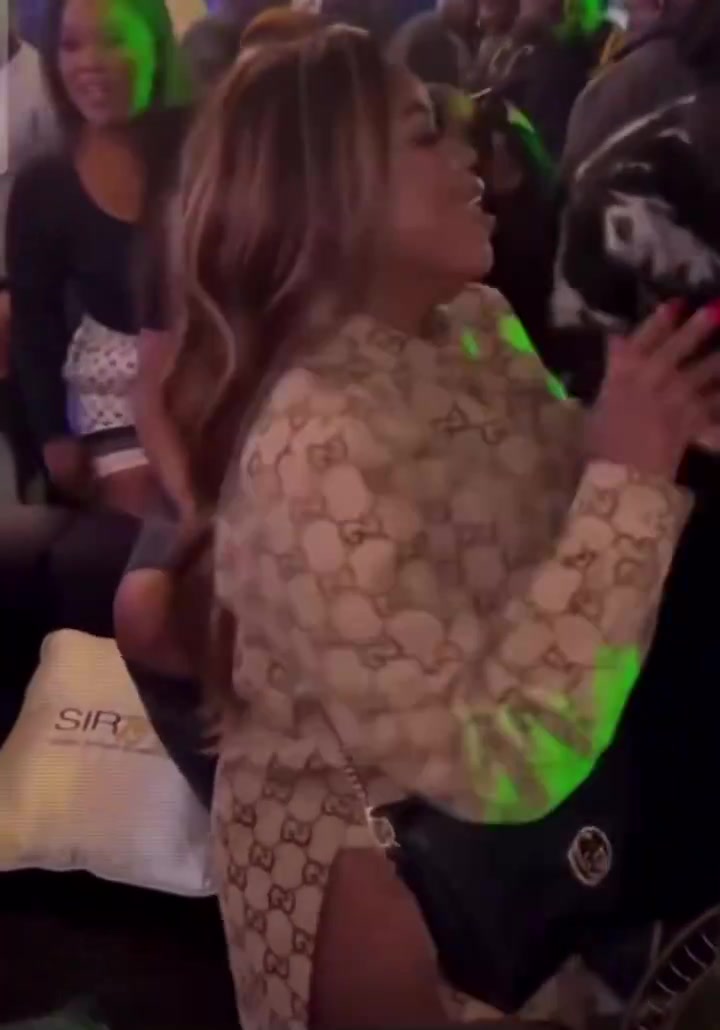 No Panties at Groove