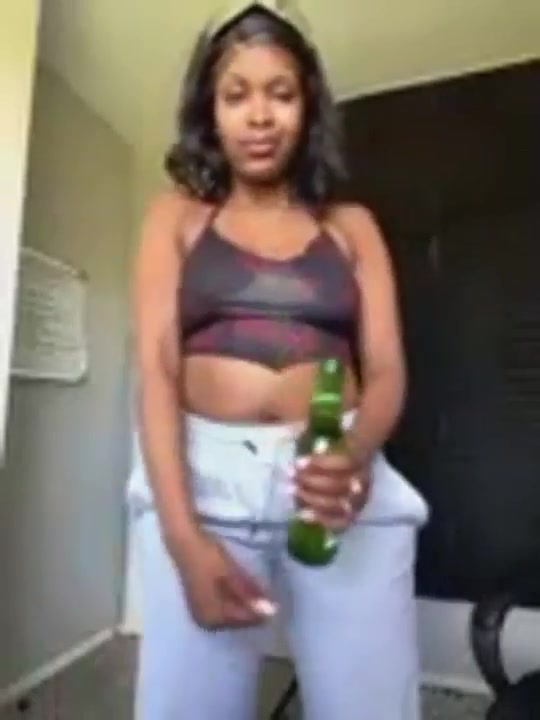 Sugababiie has a smooth ass